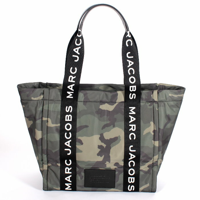 マーク ジェイコブス　マザーズバッグ マークジェイコブス MARC JACOBS ナイロン ラージ トートバッグ 4S5HTT033H02 304 カモフラマルチ ロゴウェビング A4対応 大容量 通勤 通学 旅行 マザーズバッグ ショルダーバッグ レディース ユニセックス 売れ筋