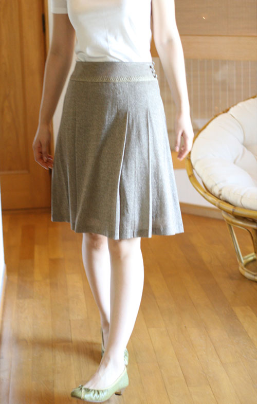 ☆選べるレディース服3点福袋対象商品☆表情色々人気素材 ラメ ニット スカート(返品・交換・ギフト包装不可)レディース 婦人服 ひざ丈 春 夏 9号 Mサイズ ...