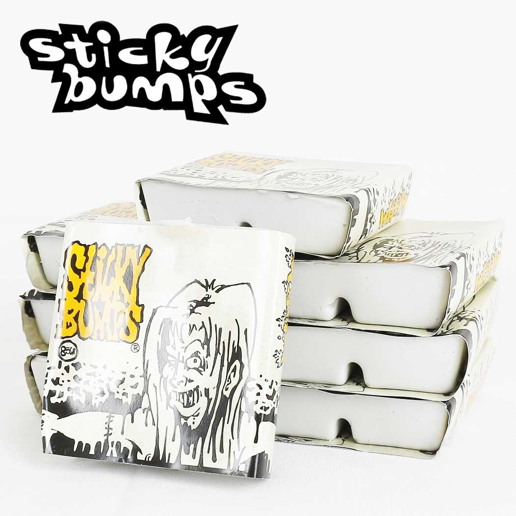 メーカー STICKY BUMPS スティッキー バンプス 商品名 Zombie Bob Warm Wax ゾンビ ボブ ウォーム サーフワックス 商品説明 復刻版のサーフワックス スティッキーバンプスのサーフワックスです。 粘りのあるグリップ力と塗り心地も抜群で絶大な人気を誇り、ワールドワイドにトッププロサーファーも愛用するサーフワックスです。 原料は100%ナチュラル成分で配合され、Sticky Bumpsならではの抜群のグリップ力で、アグレッシブな動きにもしっかりグリップしてくれます。 ワックスタイプ/目安 WARM 【夏】(水温 20〜25℃) シーガル、スプリング ワックスの使用方法 ▼BASE WAX ベースコートワックスは、ゆっくり動かし、薄く塗り重なるように、塗ってください。 ワックスをボードに押し付けたり、早く動かして塗らないようにしてください。 完了後、STICKY BUMPSのTOPコートワックスを薄く塗ってください。 ▼TOPコートWAX 必ずベースWAXを十分に塗ってからTOPコートWAXとしてお使いください。 高温になるような場所にはWAXが溶ける場合があるので置かないでください。 効果持続の為にサーフする直前に毎回塗り直してください。 食べ物ではありません。子供の手の届くところには置かないように保管場所には十分に注意してください。サーフワックス Sticky Bumps スティッキーバンプス 復刻ビンテージラベル ゾンビ Zombie Bob Warm 21℃以上 ワックス WAX