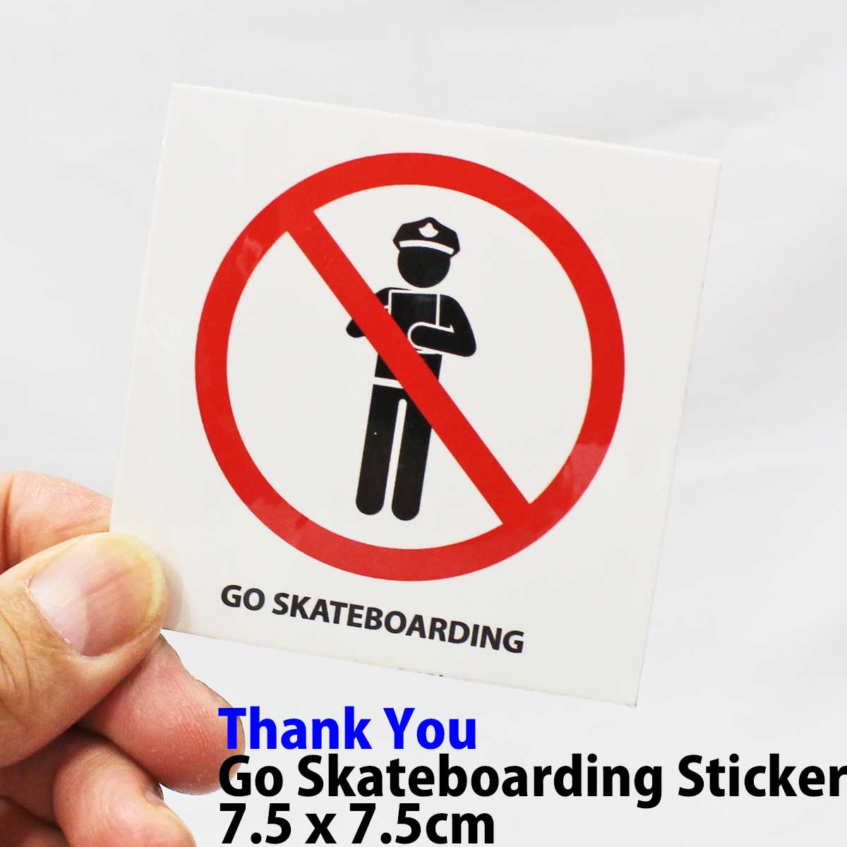 ■商品コード stk0007 ■ブランド Thank You サンキュー ■商品名 Go Skateboarding Sticker ゴースケートボーディング ステッカー ■カラー White ホワイト 白系 ■サイズ 約7.5x7.5cm ■特徴 ・約7.5x7.5センチの正方形ミドルサイズ ・サンキュースケートボード、ブランド正規品 ■商品情報 世界中のテクニカルスケーターから人気のブランド「Thank You (サンキュー)」ブランド純正ステッカーです。 スケートボードのノリをアイコニックなデザインで、スケートボードはもちろん、ヘルメット・車・PC・スマートフォン・スーツケースなど様々なアイテムのカスタムにおすすめ。 比較的耐久性に優れた素材を使用し、屋内外問わず使用可能。手軽にストリート感あふれるスタイルを演出できる人気アイテムです。コレクションやプレゼントにも最適。 ■ブランド概要 世サンキュースケートボードは、世界的プロスケーター Daewon Song と Torey Pudwill が手掛ける人気ブランド。個性的なグラフィックと確かな品質を兼ね備え、ストリートスケートを楽しむライダーから高い支持を集めています。 ■ご注意事項 ・本商品ページはステッカー単体での販売です ・製品の性質上、細かなキズ・擦れ・台紙の折れ等が見られる場合がございます。使用上問題のない範囲は良品扱いです ・ご利用のモニター環境により色味が異なる場合がございます ・サイズは表記と若干の誤差が生じる場合有り ・貼り付け面の素材・環境、状態により接着力や耐久性が異なります ・貼り付け後の剥がれ・破損・対象物への影響等については保証対象外 ・使用環境により劣化・色あせが生じやすい場合がありますace- サンキュー スケートボード- スケボー サンキュー - ステッカー サンキュー THANK YOU GO SKATEBOARDING STICKER 7.5x7.5cm ■商品コード stk0007 ■ブランド Thank You サンキュー ■商品名 Go Skateboarding Sticker ゴースケートボーディング ステッカー ■カラー White ホワイト 白系 ■サイズ 約7.5x7.5cm ■特徴 ・約7.5x7.5センチの正方形ミドルサイズ ・サンキュースケートボード、ブランド正規品 ■商品情報 世界中のテクニカルスケーターから人気のブランド「Thank You (サンキュー)」ブランド純正ステッカーです。 スケートボードのノリをアイコニックなデザインで、スケートボードはもちろん、ヘルメット・車・PC・スマートフォン・スーツケースなど様々なアイテムのカスタムにおすすめ。 比較的耐久性に優れた素材を使用し、屋内外問わず使用可能。手軽にストリート感あふれるスタイルを演出できる人気アイテムです。コレクションやプレゼントにも最適。 ■ブランド概要 世サンキュースケートボードは、世界的プロスケーター Daewon Song と Torey Pudwill が手掛ける人気ブランド。個性的なグラフィックと確かな品質を兼ね備え、ストリートスケートを楽しむライダーから高い支持を集めています。 ■ご注意事項 ・本商品ページはステッカー単体での販売です ・製品の性質上、細かなキズ・擦れ・台紙の折れ等が見られる場合がございます。使用上問題のない範囲は良品扱いです ・ご利用のモニター環境により色味が異なる場合がございます ・サイズは表記と若干の誤差が生じる場合有り ・貼り付け面の素材・環境、状態により接着力や耐久性が異なります ・貼り付け後の剥がれ・破損・対象物への影響等については保証対象外 ・使用環境により劣化・色あせが生じやすい場合があります