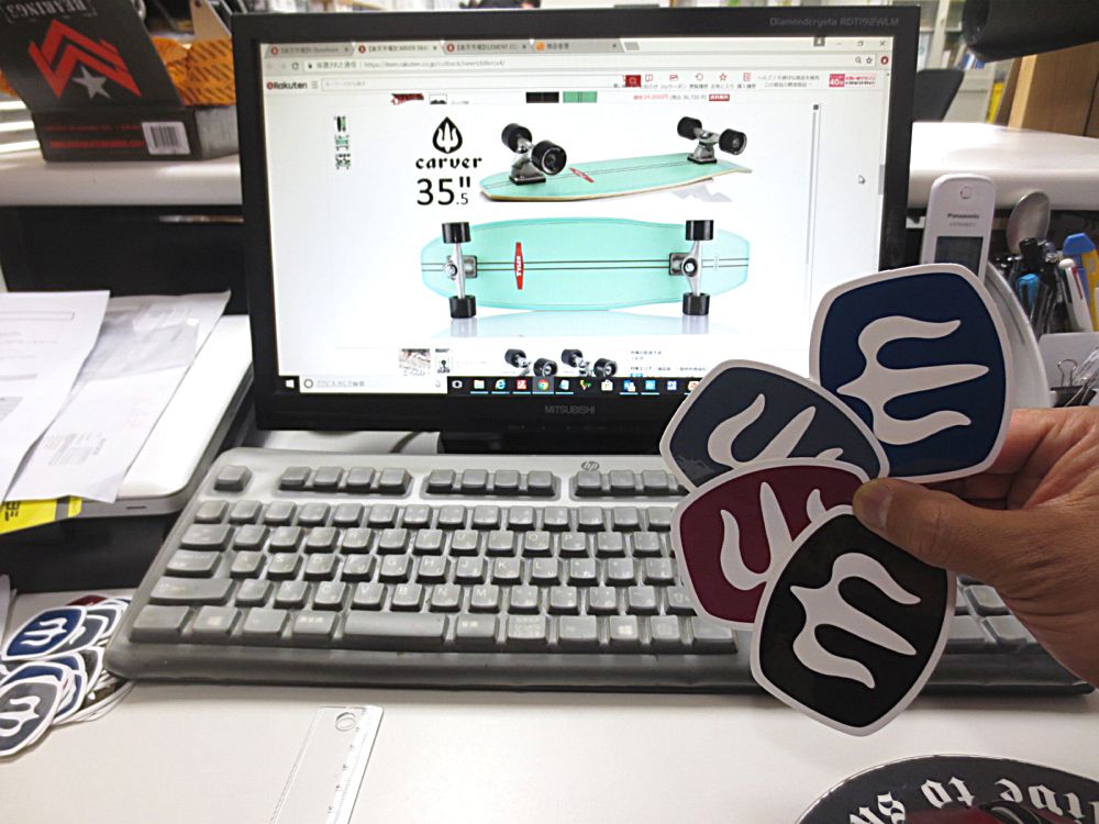 Carver カーバー Mark Logo Sticker 6.5×7.8 スケートボード スケボー スケート ステッカー シール