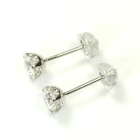 プラチナ ダイヤモンド ピアス 一粒 プラチナ・ダイヤ0.6ct（Hカラー・SI・GOOD・鑑定書付） スタッドピアス cutejewelry-10002523 キュートジュエリー サンプル画像3