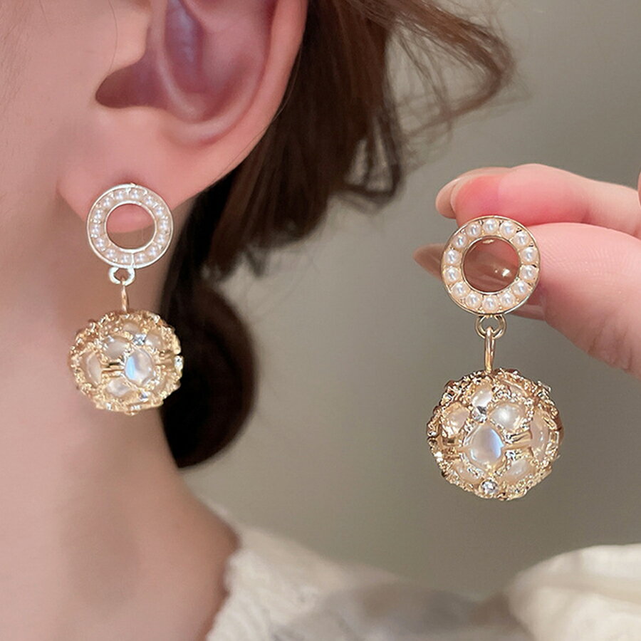 Rakuten - パールボールデザインピアス ゴールド 存在感抜群 パーティー 二次会 女子会 デート 大人女子 レディース 送料無料 Mimi みみミミ ap191