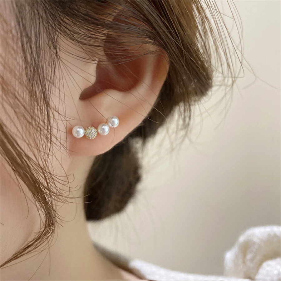 Rakuten - 4連パールビジューピアス ゴールド パーティー 二次会 女子会 デート 大人女子 上品 レディース 送料無料 Mimi みみミミ ap251