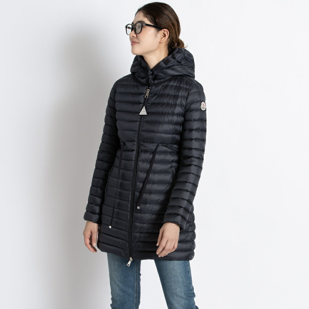 モンクレール レディース ダウン MONCLER ブランド ダウンジャケット ダウンコート ロングダウン アウター コート ブルゾン ロゴ ロングアウター BARBEL ネイビー 収納ポーチ サイズ 0/1 4931299 53048 778 新品・正規品のサムネイル
