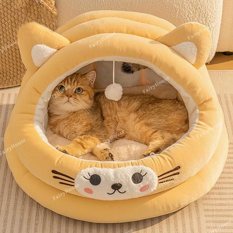 【快適な睡眠】このペットハウスはふわふわで柔らかく、たっぷりのPP綿で満たされており、愛犬や愛猫を優しく包み込み、快適な睡眠環境を作り出します。その優れた快適性は、ペットに上質な睡眠空間を提供します。【優れた断熱性】ペットハウスの小さな出入り口は外気を効果的に遮断し、熱をしっかりと閉じ込めることで、寒い季節でもペットを暖かく保ち、健康を守ります。【滑り止め・防湿】ペットハウスの底には滑り止め加工が施されており、ペットの滑りを防止します。また、防湿機能も備えているため、湿気の影響を最小限に抑え、皮膚病などの健康問題を効果的に予防します。【洗濯可能】ペットハウス自体は洗濯可能なので、いつでも清潔に保つことができます。（手洗い推奨）清潔さは、ペットの快適な睡眠の鍵です。洗濯機、乾燥機、ヘアドライヤーの使用は、変形や縮みを防ぐため、避けてください。全種類の猫、小型犬（トイプードル、チワワ、ミニチュアダックスフント、ポメラニアン、ヨークシャーテリア、ミニチュアシュナウザー、シーズー、マルチーズなど）、さらにはウサギなどの小動物にもお使いいただけます。ご購入前に、ペットの体重、体高、体長をお測りください。（注：入口が狭いため、背の高い犬にはおすすめできません。）