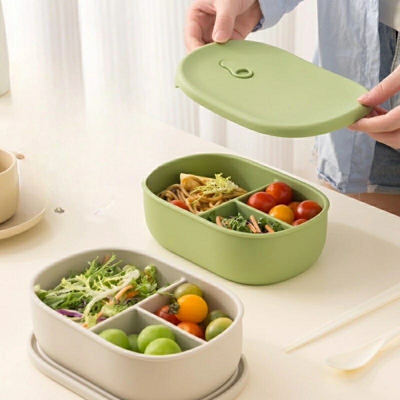 シリコン製のお弁当箱です、食品用安全材料です、電子レンジ加熱対応です、保存容器は多機能です、収納ケースは便利なデザインです、シーリング構造です、ランチ弁当がいいですね、お弁当箱です、密閉漏れ防止設計です