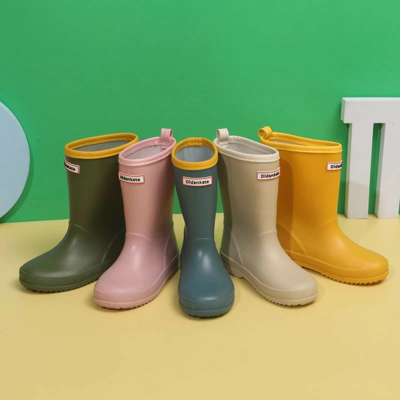送料無料 子供レインブーツ レインシューズ 梅雨対策 全5カラー シンプル 長靴 キッズ ジュニア 防水 雨靴 男の子 女の子 キッズ おしゃれ 子ども長靴 レイン ブーツ ボーイズ 女の子 靴 雨具 子供 子供長靴 楽天海外通販