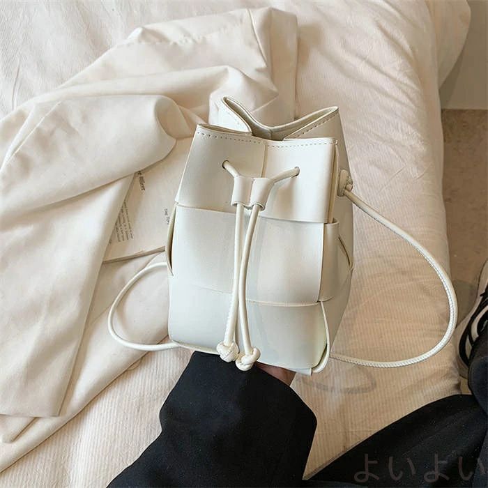 お財布バッグ 携帯ポシェット スマホポシェット サコッシュ スマホポー かわいい ...