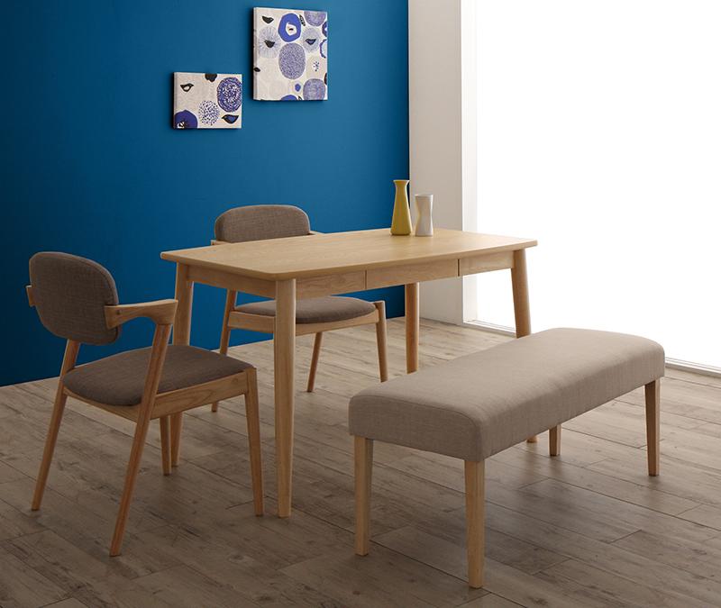 ■関連商品本商品のサイズ、色違い、関連商品はこちら■商品内容OLIKscandinavian style dining美しさとやさしさの調和DESIGN CHAIR北欧由来の、機能美と造形美PLEASANT MOMENTシンプルだからこそ、...