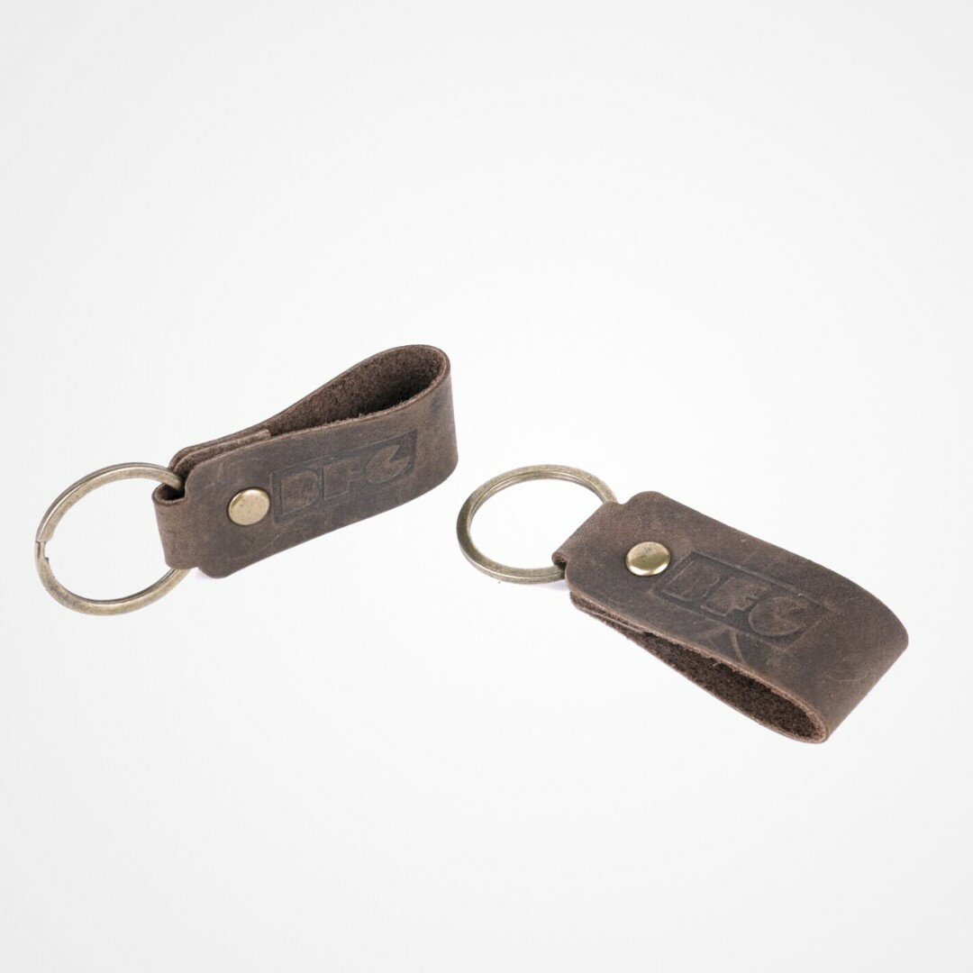 Dani Leather Wrap 本革ラップ バッテリー不要 電池不要 ドライハーブ ヴェポライザー 予約受付中 正規品
