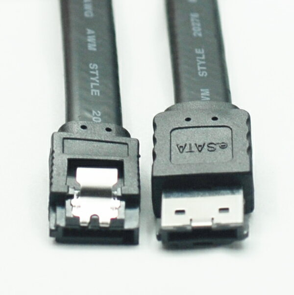 SATA - eSATA 変換ケーブル オスオス ラッチ付 1m Cyberplugs