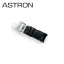 【 商 品 説 明 】■ メーカーセイコー アストロン SEIKO ASTRON■ 商品番号 R7X11AC■ 商品名 セイコー アストロン SEIKO ASTRON GPSソーラーモデル 革製オプションバンド 腕時計 ベルト 時計ベルト R7X11AC ブラック 黒 ステンレススチール 21mm 175mm寸短サイズ 正規品 ■ 対象商品 5Vシリーズ ■ カラー ブラック ■ 素材 クロコダイル■ 長さ 腕周り長さ（最長）：175mm■ 商品説明 ※天然素材につき、バンドの模様は写真とは異なります。 中留開閉方式：ワンプッシュ三つ折れ方式 中留材質・タイプ：ステンレススチール・通常タイプ ※商品の特性上、取り付けできないモデルもございます。（※I SBXD007、009には取り付けできません。） ※NEXTERシリーズに対応する革製オプションバンドはございません。 ■ 備考 ・ネコポス便のお届けはお客さまご指定のご住所の荷物受け・新聞受け・郵便受け・メール室等に投函・配達となります。 ・代金引換でのお支払いはできません。 ・お届け日の指定、お届け時間の指定もできませんので予めご了承くださいませ。