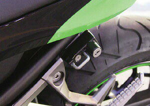 ☆ヘルメットロック 《適合：Ninja250Z250》 KIJIMA キジマ カワサキ 