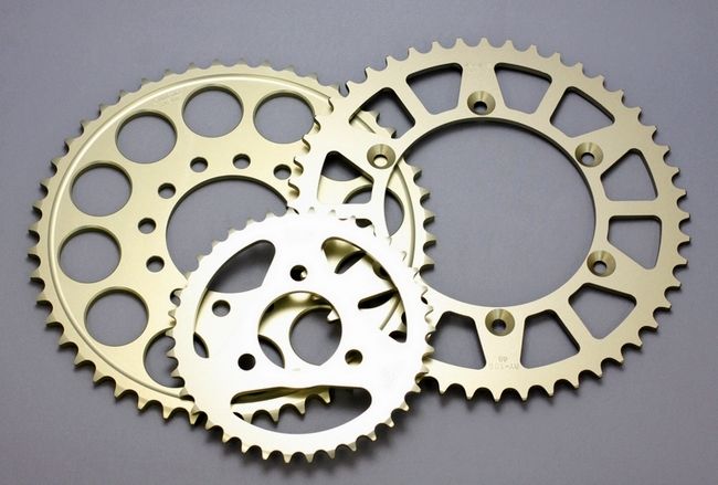 樂天商城 - ☆【◇ネコポス発送!!!】【SUNSTAR】リアスプロケットサンスター NSF100 NSR50 APE100【◇在庫処分特価!!!】【バイク用品】