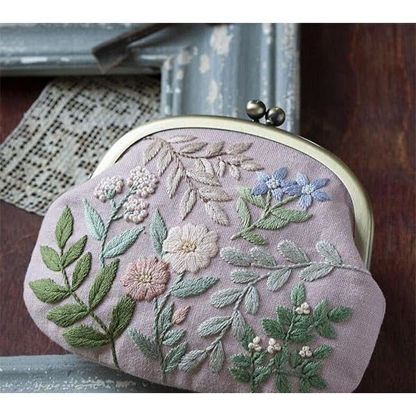 刺しゅうキット 『風にそよぐ野花のがま口 ピンク PHC-114-1』