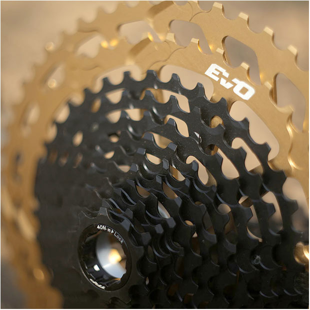 3��30����4��1������1500��OFF�����ݥ󤢤������̵���ۥƥ���������ԡ� EVO 12 CASSETTE 12���ԡ����б������å� 10-52T �����åȥ��ץ����å�