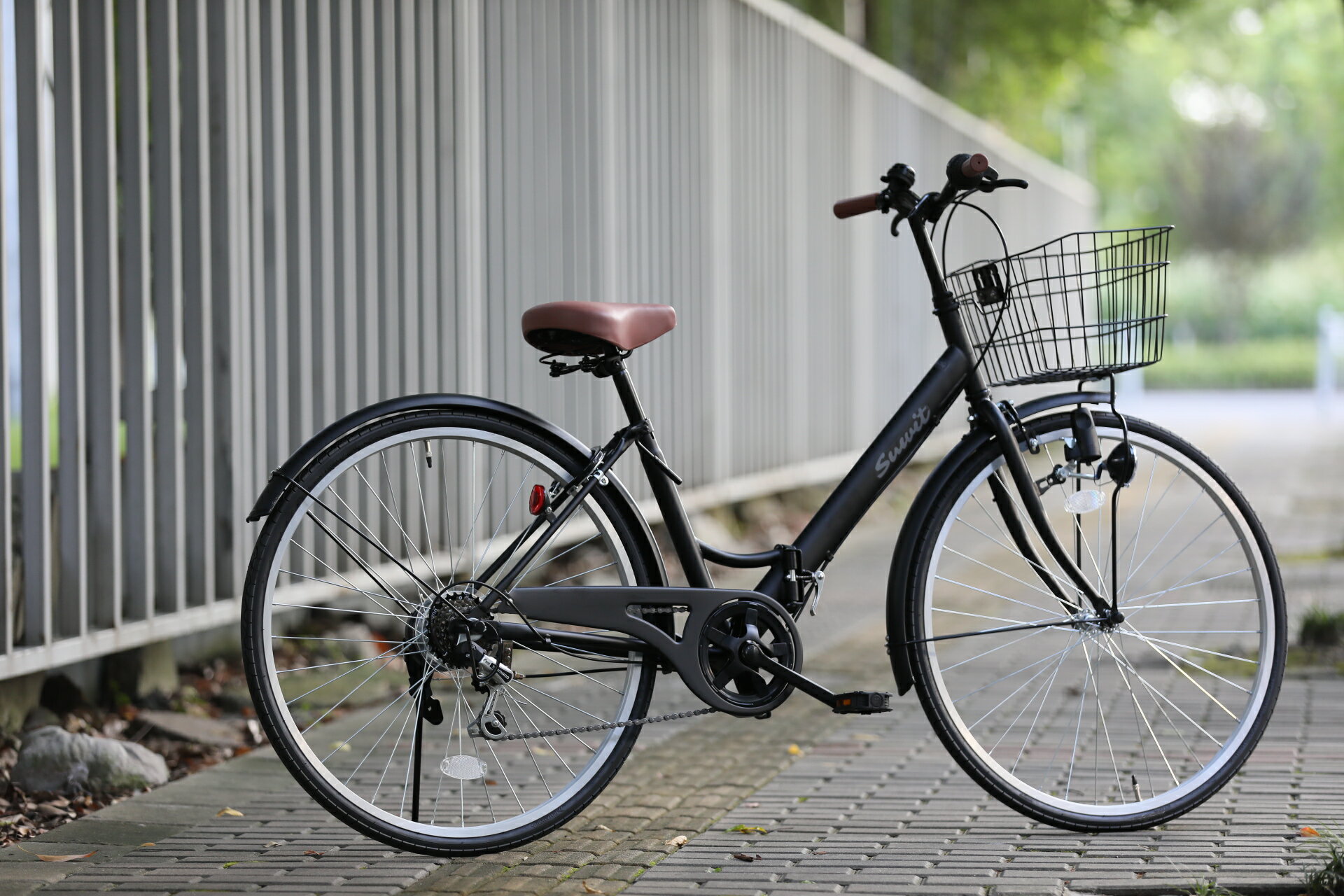 軽快車 折りたたみ式 自転車 suwit シマノ製 6段変速 26インチ 鍵 ライト カゴ付