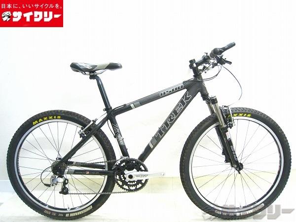 製品情報カテゴリ完成車 MTB クロスカントリー メーカートレック年式2005色ブラック状態ランクD(年式相応のキズあり)送料サイズ大型サイズメーカー表記サイズ：15.5適応身長：153-167cm（目安）トップチューブ長(ホリゾンタル)：...