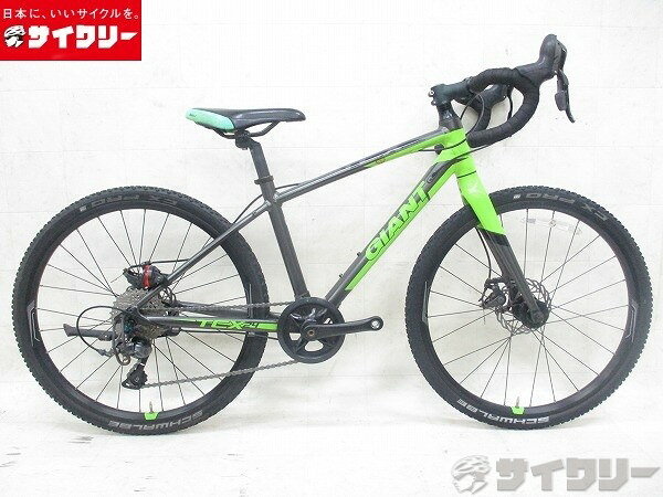 製品情報カテゴリ完成車 ロードバイク ロードバイク メーカージャイアント年式2019色チャコール状態ランクD(年式相応のキズあり)送料サイズ大型サイズメーカーサイズ：350推奨身長：135-150cmトップチューブ長：450mm（水平換算）シートチューブ長：350mmヘッドチューブ長：125mmクランク長：140mmステム長：70mmハンドル幅：360mmパーツフレーム材質：ALUXX-Grade Aluminum OLD135mmフォーク材質：Aluminumホイール：純正 24インチタイヤ：SCHWALBE CX PRO 24x1.35シフター：MICROSHIFT SB-R480(S) & LEE CHI サブレバーフロントディレイラー：-リアディレイラー：SHIMANO CLARIS RD-R2000 8sクランク：PROWHEEL V32P 32T 140mmスプロケット：SHIMANO HG50 8S 11-32Tブレーキ：GIANT DISC 140mmステム：純正ハンドル：純正シートポスト：純正サドル：純正状態コメント左右シフターに擦り傷がございます。フロントフォーク、トップチューブに傷がございます。ステムに日焼け跡がございます。サドルにスレが生じております。前後タイヤに摩耗が生じておりますので、交換を視野へ入れてください。ボルト類にサビがございます。●チェーン、バーテープ、シフトワイヤーは新品へ交換済みです。※ペダルは付属しません。※変速、ブレーキ調整済みです。その他【参考価格】75、900円GIANT