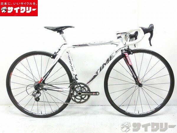製品情報カテゴリ完成車 ロードバイク ロードバイク メーカータイム年式2010色ホワイト状態ランクC(少々キズあり)送料サイズ大型サイズメーカーサイズ：トップチューブ長：515mm（ホリゾンタル換算）シートチューブ長：470mmヘッドチューブ長：106mmクランク長：165mmステム長：90mmハンドル幅：380mm（C-C）パーツフレーム材質：カーボンフォーク材質：カーボンホイール：カンパニョーロ HYPELON ULTRA TWOタイヤ：ビットリア CORSAシフター：カンパニョーロ RECORD 2x11sフロントディレイラー：カンパニョーロ RECORDリアディレイラー：カンパニョーロ RECORDクランク：カンパニョーロスプロケット：カンパニョーロ RECORDブレーキ：カンパニョーロ RECORDステム：ワンバイエス リペイントハンドル：ワンバイエス J-CARBONシートポスト：タイムサドル：セライタリア SLR カーボンレール状態コメント中古商品でございます。全体的に使用感がございます。ヘッドチューブにアウター擦れ、フロントディレーラーに傷、サドルに削れがございます。ブレーキ、リアディレイラースプリングにサビがございます。ブレーキ、変速調整済みでございます。※ペダルは付属いたしません。※発送の際は一部部品の取り外しや、角度を変える等を行い梱包いたします。その他【参考価格】フレーム定価：548、000円ホイール定価：390、500円コンポーネント参考価格：30万程【TIME】