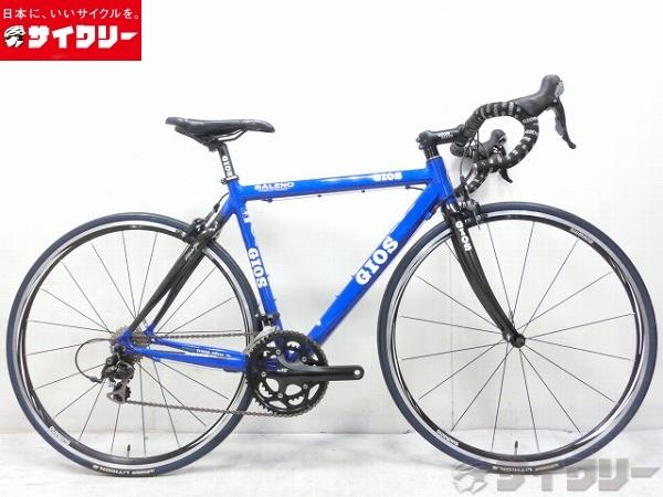 製品情報カテゴリ完成車 ロードバイク ロードバイク メーカージオス年式2012色ブルー状態ランクB(ほぼ無傷)送料サイズ大型サイズトップチューブ長：530mm（ホリゾンタル換算シートチューブ長：510mm（BBセンターからクランプトップまでヘッドチューブ長：115mmクランク長：170mmステム長：100mmハンドル幅：400mmパーツフレーム材質：アルミ/カーボンバックフォーク材質：カーボンホイール：シマノ WH-RS10タイヤ：シフター：シマノ 105 ST-5700 2×10sフロントディレイラー：シマノ 105 FD-5700リアディレイラー：シマノ 105 RD-5700 10sクランク：シマノ　105 FC-5750スプロケット：ブレーキ：ステム：ハンドル：シートポスト：サドル：状態コメント未使用品です。メーカー保証等ございません。未使用ですが保管状態により、若干のすれ傷、チェーンやワイヤー、フロントディレイラーに若干のさびがございます。バーテープにほこり汚れがございます。サドル表面に劣化、若干の破れがございます。タイヤ劣化しており、交換が推奨されます。その他参考価格：178、500円GIOS