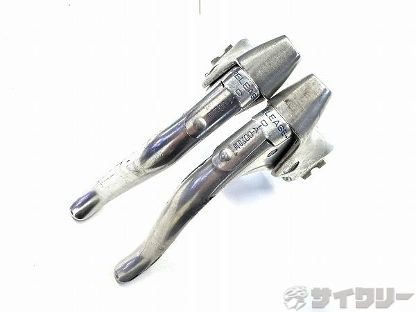 製品情報カテゴリブレーキ関連 ブレーキレバー メーカーダイアコンペ年式-色状態ランクD(年式相応のキズあり)送料サイズ小型サイズクランプ径：約22.2-23.8パーツ状態コメント中古商品でございます。使用感、傷、汚れがございます。削れ、錆箇所がございます。黒ペンでの修正部分がみられます。ブラケットカバー・アウター受けが欠品しております。経年劣化等不明となりますので予めご了承ください。写真掲載品で全てになります。その他