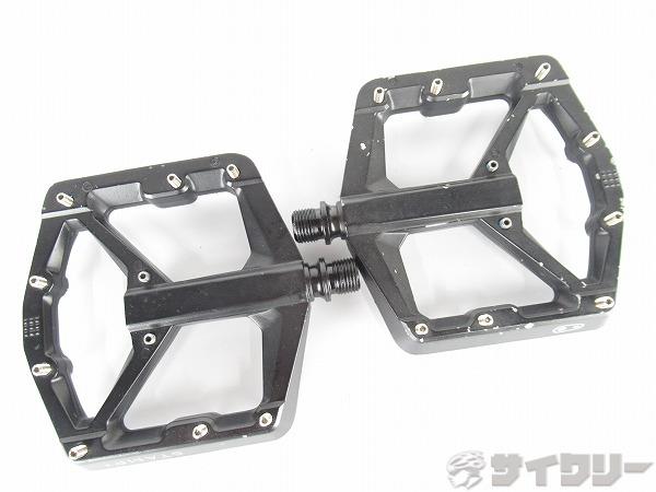 ペダル フラットペダル クランクブラザーズ ペダル　STAMP3　MAGNESIUM　ブラック　※削有 - 中古