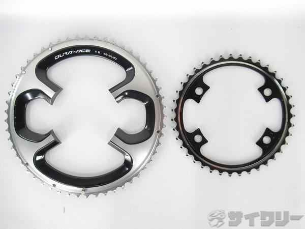 製品情報カテゴリドライブトレイン クランク チェーンリング メーカーシマノ年式-色状態ランクC(少々キズあり)送料サイズ小型サイズPCD：110パーツ対応段数：11s歯数：53-39Tスパイダーアーム数：4状態コメント中古商品です。使用に伴う傷や汚れがございます。画像に写っているもので全てでございます。その他SHIMANO