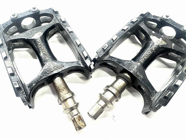 ペダル フラットペダル ウェルゴ 脱着式ペダル M138 MAGNESIUM ブラック - 中古