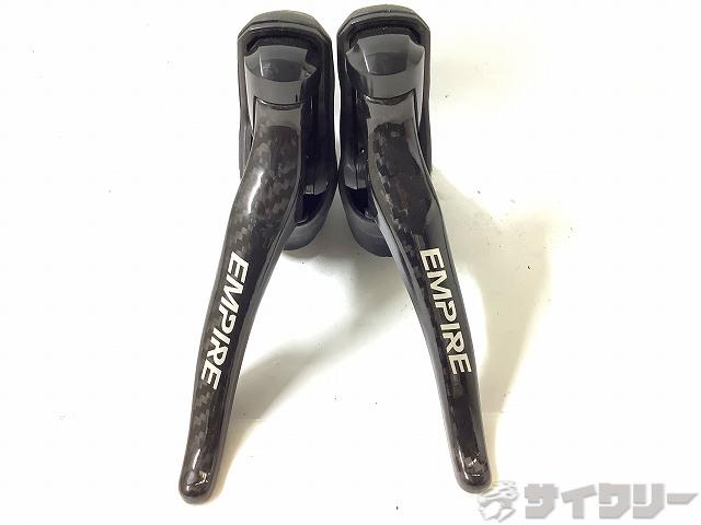 製品情報カテゴリドライブトレイン シフター デュアルコントロールレバー メーカーセンサー年式-色状態ランクC(少々キズあり)送料サイズ小型サイズパーツ対応段数：2x11s状態コメント中古商品です。使用感傷ございます。その他SENSAH参考価格\23、950