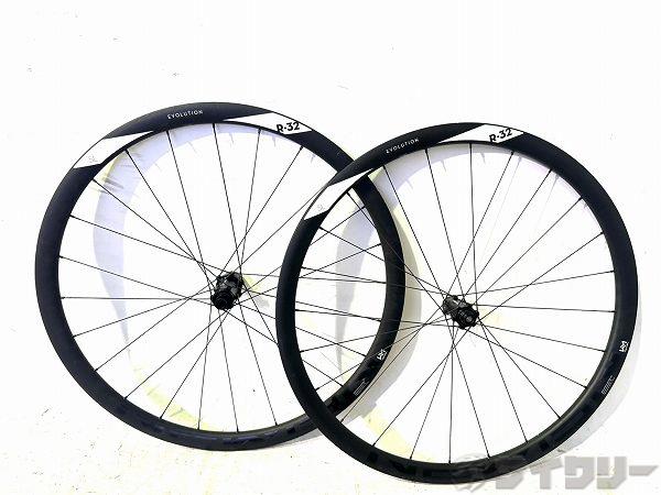 GIANT XC-1 27.5インチMTBホイールセット Giant XCR 1 27.5 Carbon XC Front Wheel - Montgomery Cyclery