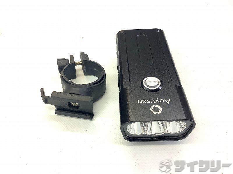 製品情報カテゴリ用品類 ライト フロント メーカー不明年式-色状態ランクC(少々キズあり)送料サイズ小型サイズパーツ使用電池：ー充電方法：USB充電点灯方式：点灯/点滅色：BLK状態コメント中古商品です。点灯確認済みUSBけーぶるはふぞくしておりません。その他