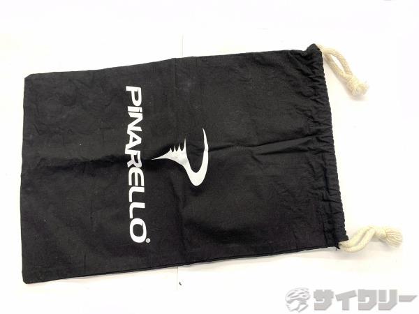 製品情報カテゴリ用品類 バッグ類 その他 メーカー不明年式-色状態ランクD(年式相応のキズあり)送料サイズ小型サイズサイズ：360x240mmパーツ色：ブラック状態コメント中古商品でございます。使用感、糸くずの付着、汚れがございます。しわがございます経年劣化等不明となりますので予めご了承ください。写真掲載品で全てになります。その他