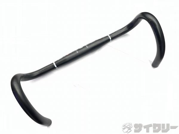 製品情報カテゴリハンドル関連 ハンドル ドロップ メーカーウノ年式-色状態ランクD(年式相応のキズあり)送料サイズ小型サイズハンドル幅：420mm（エンドC-C実測）クランプ径：31.8mmパーツ色：ブラック状態コメント中古商品でございます。使用感、傷、汚れがございます。取付傷、バーテープ跡がみられます。写真掲載品で全てになります。その他