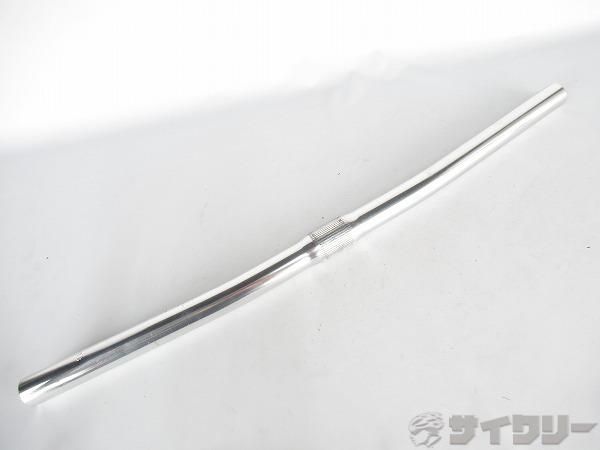 製品情報カテゴリハンドル関連 ハンドル フラット/ライザーバー メーカー不明年式-色状態ランクD(年式相応のキズあり)送料サイズ小型サイズハンドル幅：500mmクランプ径：25.4mmパーツ色：シルバー状態コメント中古商品でございます。使用に伴う傷や擦れがございます。画像に写っているもので全てでございます。その他