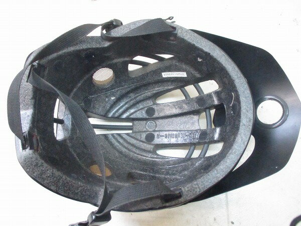 ヘルメット URGE 欠品/傷大 ヘルメット　ALL M サイズ：不明 2015 中古