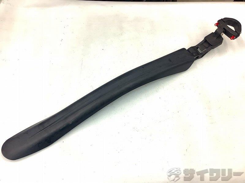 製品情報カテゴリ用品類 ドロヨケ/フェンダー メーカーOGK年式-色状態ランクC(少々キズあり)送料サイズ小型サイズ対応ホイールサイズ：700c取付けシートポスト径／Φ25.4mm　〜　31.6mmパーツ取付方法：シートポスト状態コメント中古商品です。使用感ございます。その他