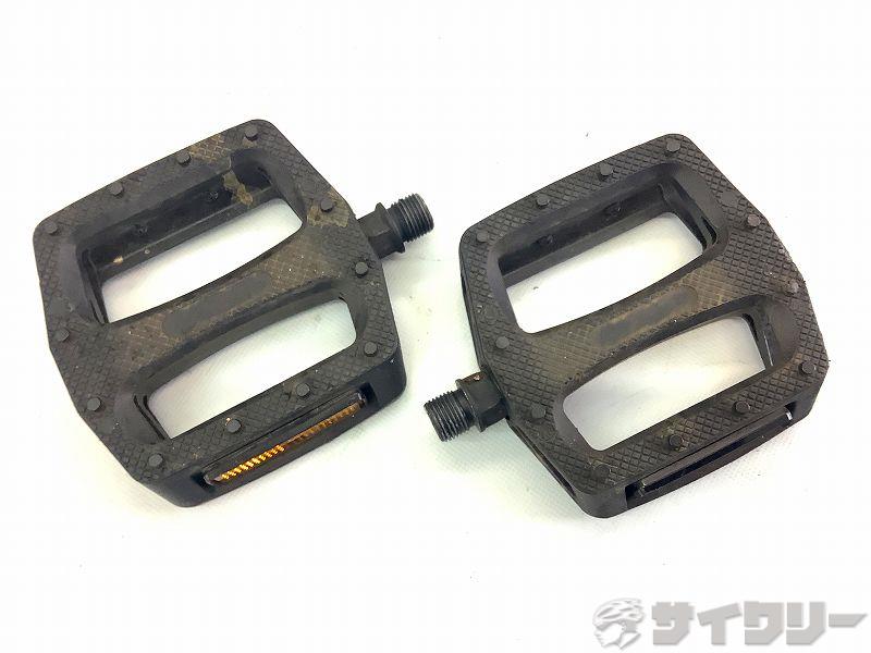 ペダル フラットペダル 不明 フラットペダル 樹脂 - 中古