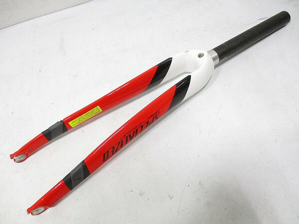 サイクリーのフォーク スペシャライズド フロントフォーク 210/700c/OS - 中古｜アングル2