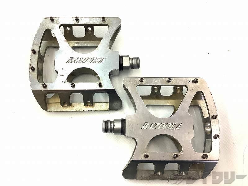 製品情報カテゴリペダル関連 ペダル フラットペダル メーカーバズーカ年式-色状態ランクC(少々キズあり)送料サイズ小型サイズパーツ色：SILVER状態コメント中古商品です。使用感ございます。その他BAZOOKA