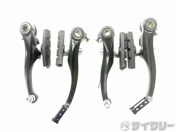 製品情報カテゴリブレーキ関連 ブレーキ本体 Vブレーキ メーカー不明年式-色状態ランクC(少々キズあり)送料サイズ小型サイズパーツ規格：Vブレーキ状態コメント中古商品でございます。使用感、傷、汚れがございます。経年劣化等不明となりますので予めご了承ください。取付ボルト・バナナ・ブーツ等欠品しております。写真掲載品で全てになります。その他