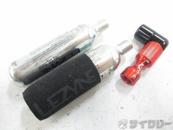 製品情報カテゴリ用品類 空気入れ、ポンプ 携帯ポンプ メーカーレザイン年式-色状態ランクC(少々キズあり)送料サイズ小型サイズパーツフレンチバルブ・アメリカンバルブ対応のトリガーノズルインフレーターボンベx2 付属状態コメント中古商品です。使用感がございます。その他【参考価格】2、992円