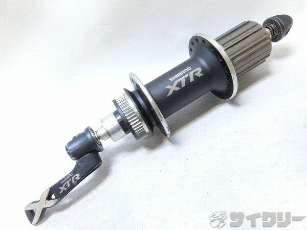 製品情報カテゴリホイール関連 ハブ MTB用 メーカーシマノ年式色状態ランクC(少々キズあり)送料サイズ小型サイズOLD：135mmパーツホール数：32Hフリー規格：シマノフリー8-10s状態コメント中古商品です。すれ、傷、スポーク着脱跡がございます。その他
