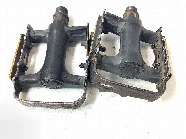ペダル フラットペダル 不明 フラットペダル ※錆 - 中古