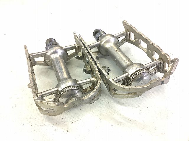 ペダル フラットペダル 不明 クイルペダル Made　in　ITALY - 中古