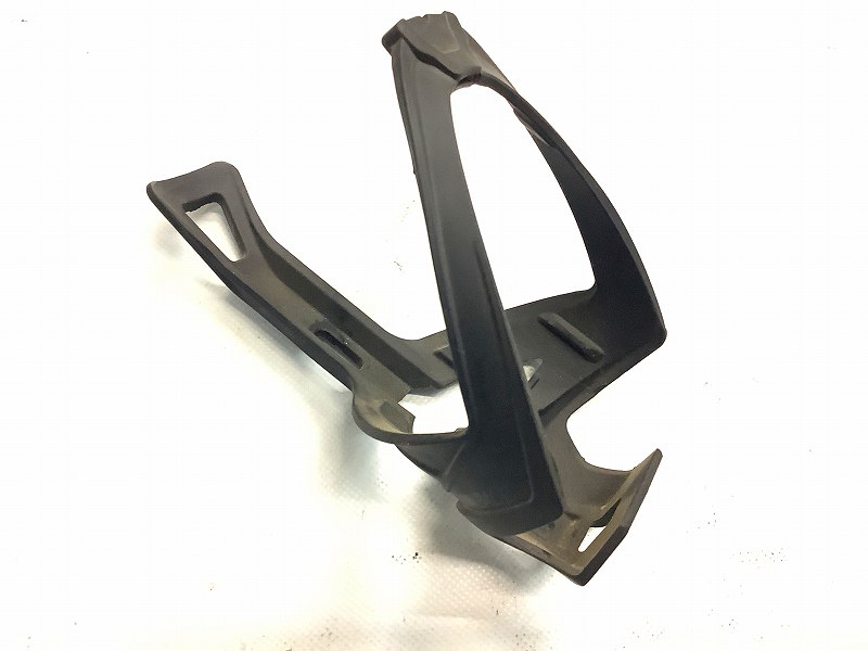 ボトルケージ エリート ボトルケージ CANNIBAL - 中古