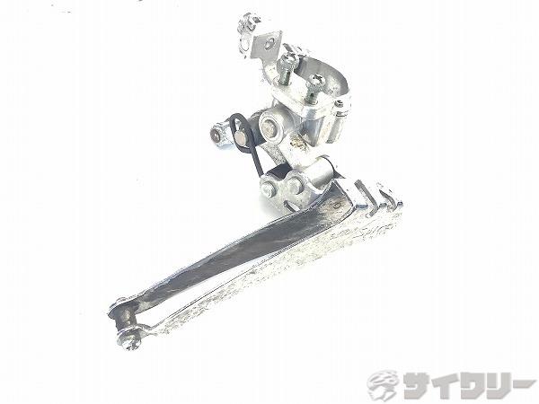 製品情報カテゴリドライブトレイン フロントディレイラー メーカーサンツアー年式-色状態ランクD(年式相応のキズあり)送料サイズ小型サイズクランプ径：28.6mmパーツ対応段数：2s状態コメント中古商品でございます。使用に伴う傷、汚れ、使用感がございます。取付傷、錆がみられます。画像に写っているもので全てになります。その他