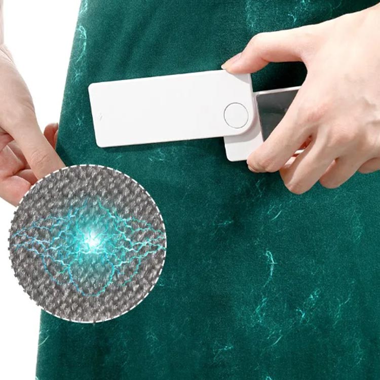 ホコリ取り エチケット 毛玉取りブラシ 毛玉クリーナー ハンディクリーナー 手鏡 2WAY 掃除 コンパクトミラー クリーナー 携帯用 旅行用 毛玉 ブラシ 毛玉ケア 洋服クリーナー 携帯用 コンパクト 洋服ブラシ 軽量 カードタイプ 洋服ブラシ