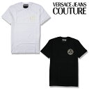 【VERSACE JEANS COUTURE】ヴェルサーチェ・ジーンズ・クチュール Tシャツ 半袖 カットソー VEMBL ゴールドロゴ プリント シンプル 上品 メンズ